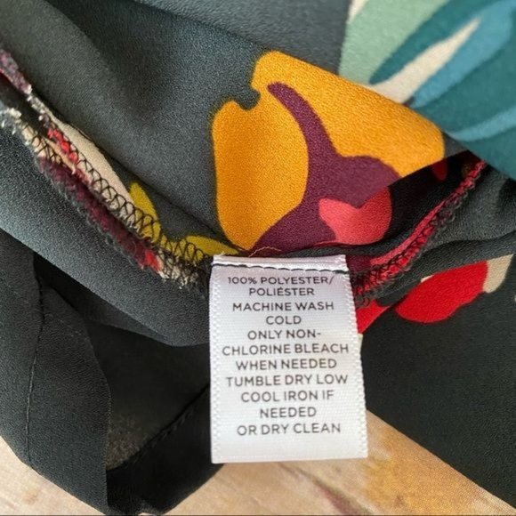 LOFT Dark Green Floral Print Peephole Sleeveless Top - Picture 8 of 10